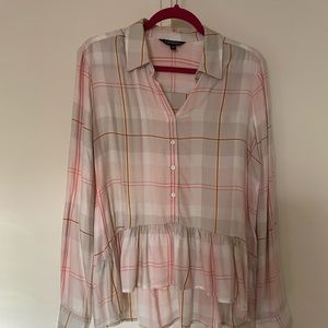 EXPRESS Long Sleeve Plaid high-low Peplum Flannel Blouse - Medium